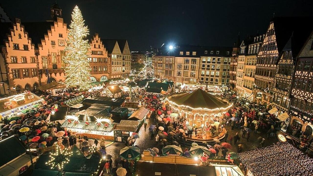 strasbourgchristmasmarketjpg-1701487561.jpg